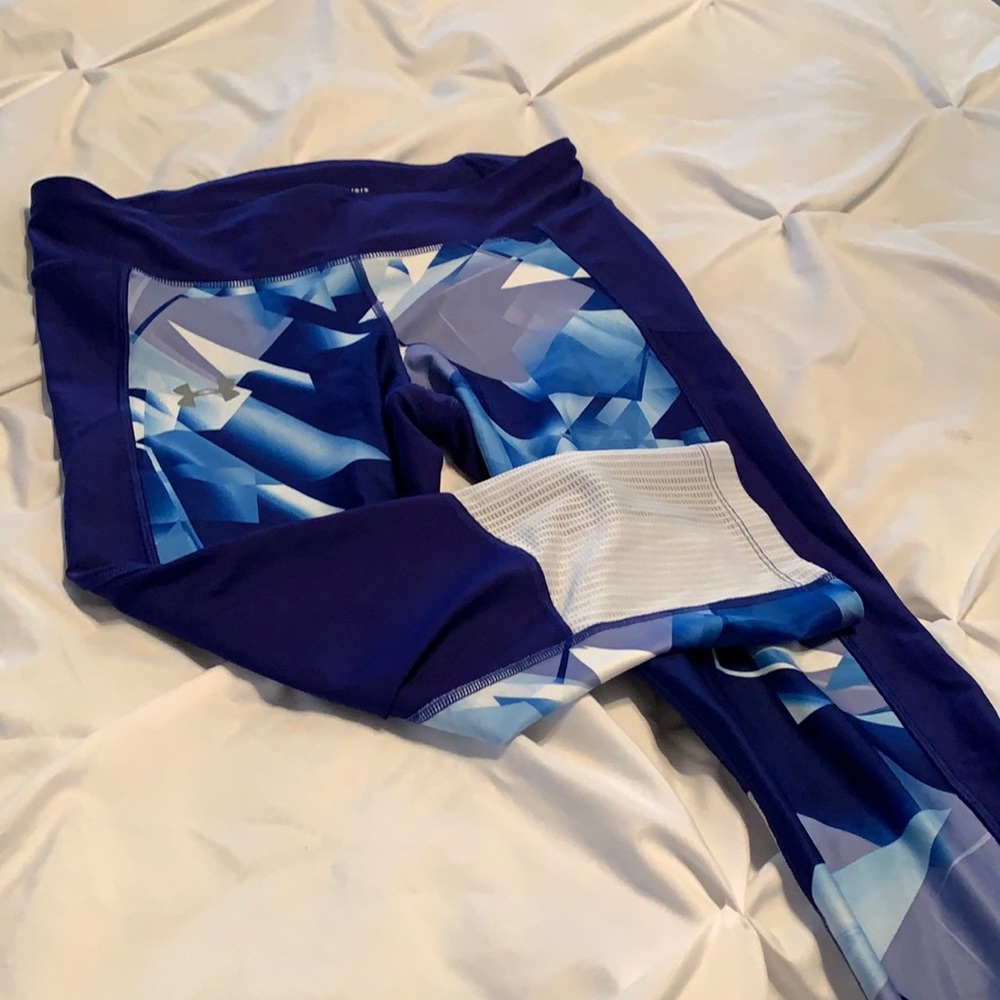 Under Armour  Blue Capri Leggings